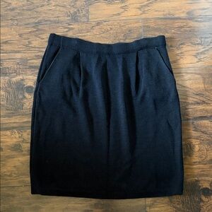 St. John Black Knit Pencil Skirt SZ 10